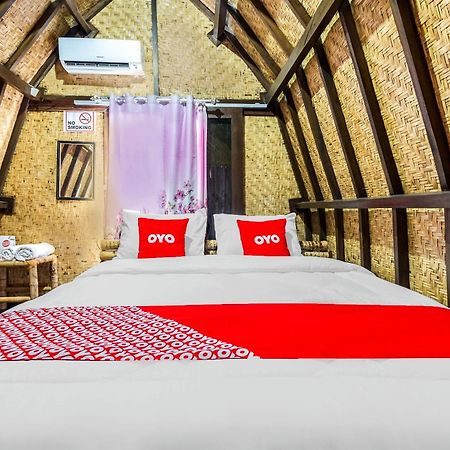 Oyo 1837 Telone Bungalow Palebah Eksteriør bilde